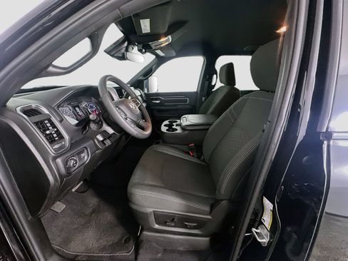 Used 2026 RAM 2500 Big Horn AWD/4WD image 13