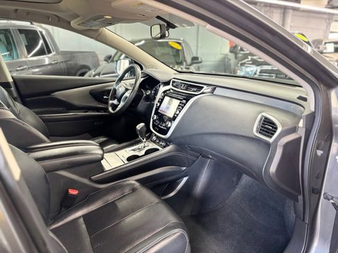 Used 2015 Nissan Murano Platinum w/ Platinum Technology Package AWD/4WD image 25