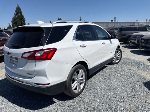 Used 2018 Chevrolet Equinox Premier FWD image 5