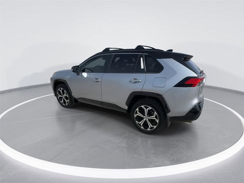 Used 2021 Toyota RAV4 XSE w/ Carpet Mat Package (TMS) AWD/4WD image 6