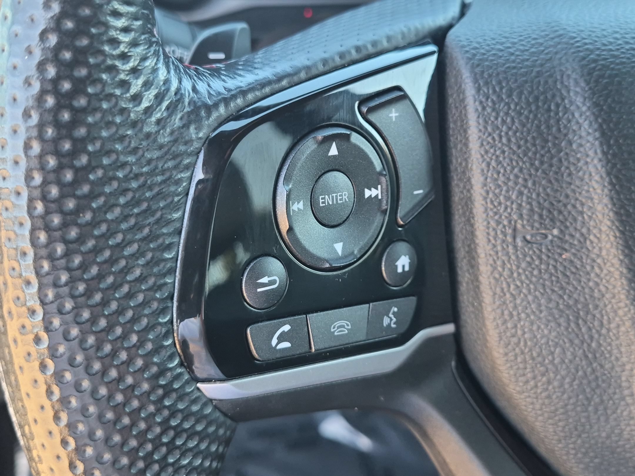 Used 2024 Honda Passport Black Edition image 14