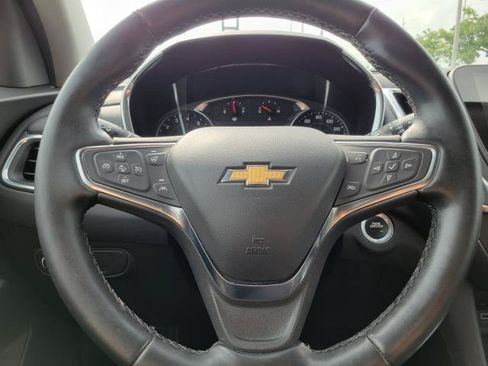 Used 2024 Chevrolet Equinox LT FWD image 9