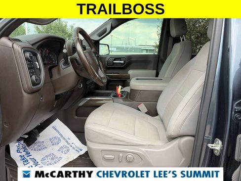 Used 2022 Chevrolet Silverado 1500 LT Trail Boss w/ Convenience Package II AWD/4WD image 42