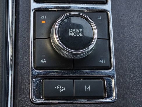 Used 2023 Ford Expedition Max Platinum AWD/4WD image 35
