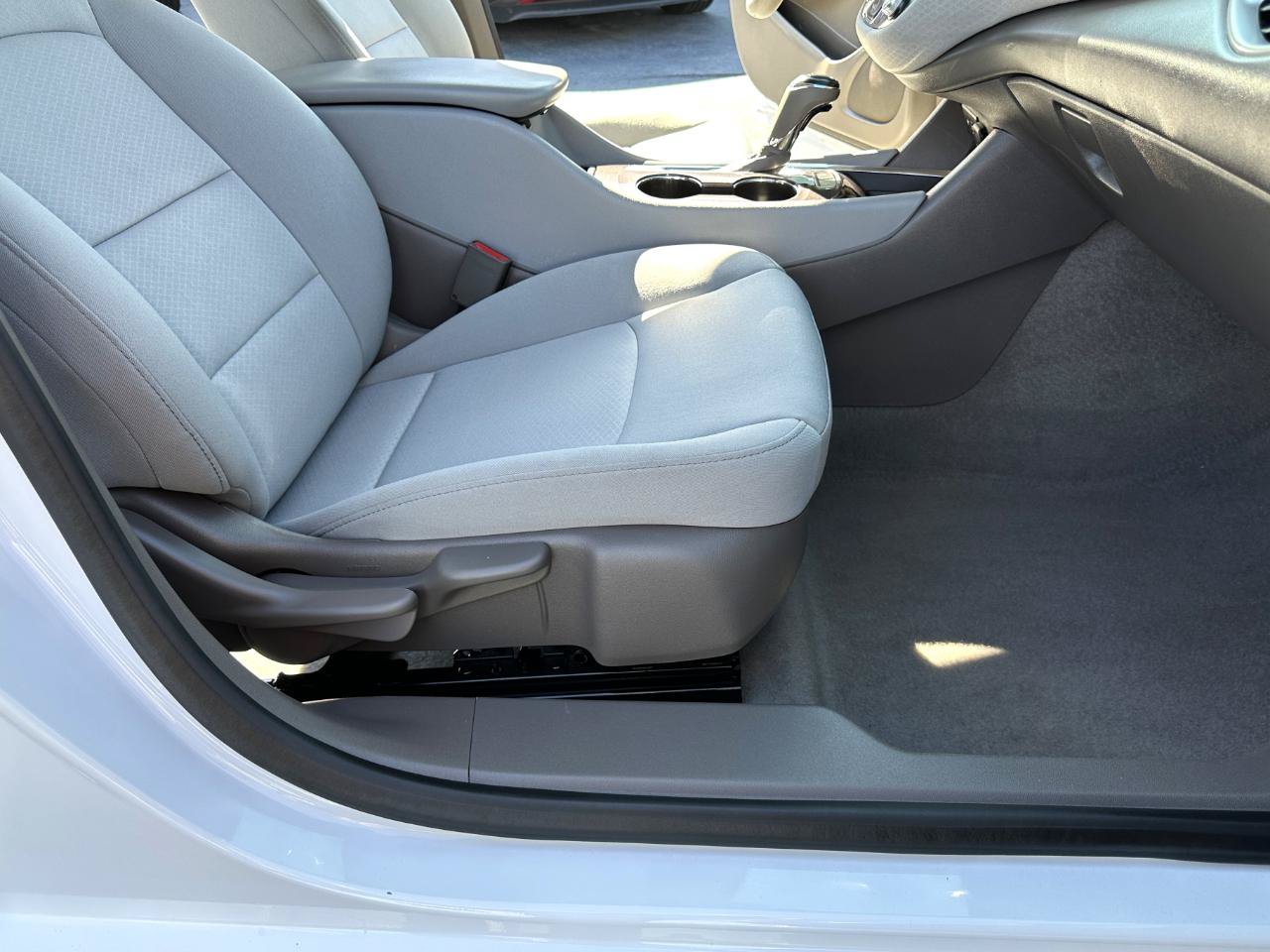 Used 2020 Chevrolet Malibu LS w/ Driver Confidence Package II FWD image 41