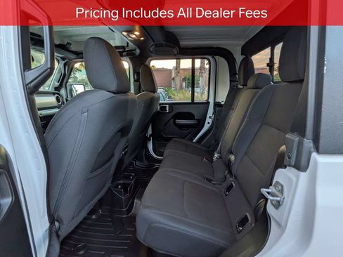 Used 2020 Jeep Gladiator Sport w/ Quick Order Package 24S AWD/4WD image 14