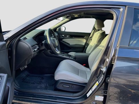 Used 2025 Honda Civic Sport Touring image 22