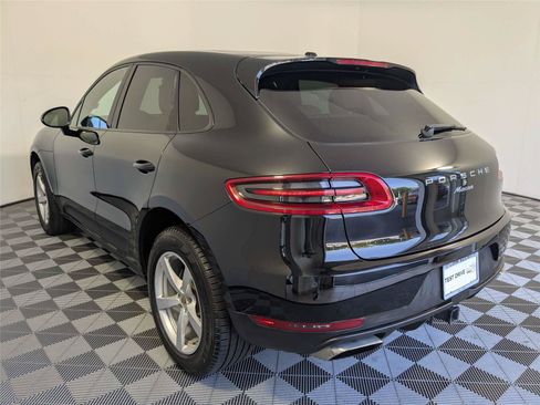 Used 2017 Porsche Macan AWD/4WD image 11