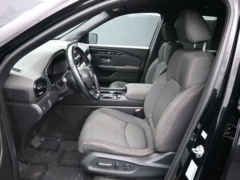 Certified 2023 Honda Pilot Sport image 18
