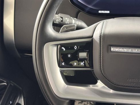 Certified 2025 Land Rover Range Rover SE AWD/4WD image 12