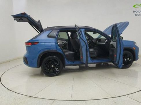 Used 2025 Volkswagen Tiguan SE R-Line AWD/4WD image 72