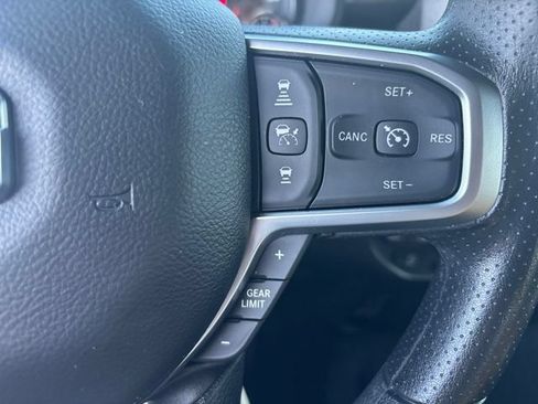 Used 2025 RAM 1500 Warlock AWD/4WD image 28