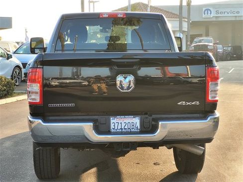 Used 2024 RAM 2500 Big Horn w/ Bed Utility Group image 6