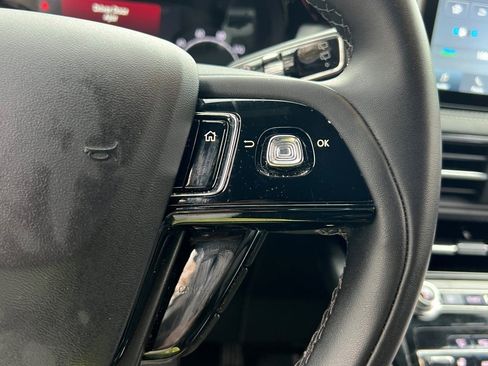 Certified 2022 Lincoln Corsair AWD w/ Equipment Group 101A image 18