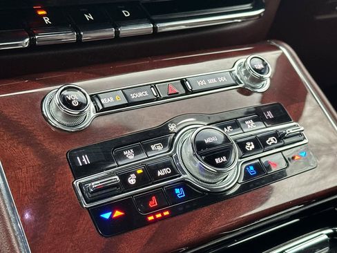 Used 2020 Lincoln Aviator Black Label w/ Dynamic Handling Package image 22