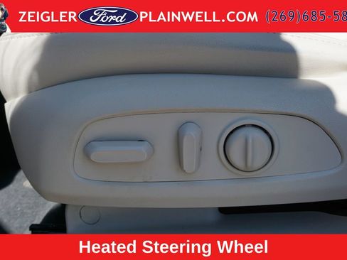 Used 2023 Buick Enclave Essence w/ Experience Buick Package AWD/4WD image 21