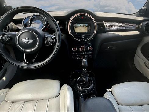 Used 2017 MINI Cooper S FWD image 7