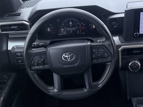 Used 2024 Toyota Tacoma SR5 AWD/4WD image 14