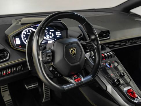 Used 2018 Lamborghini Huracan LP 580-2 image 73