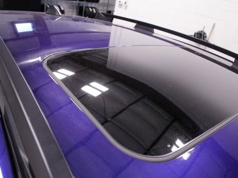 Used 2024 Subaru Crosstrek 2.0i Premium AWD/4WD image 18