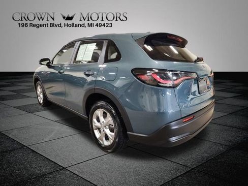 Certified 2023 Honda HR-V LX image 5