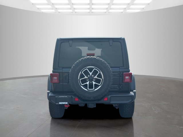 Used 2026 Jeep Wrangler Unlimited Rubicon AWD/4WD image 6