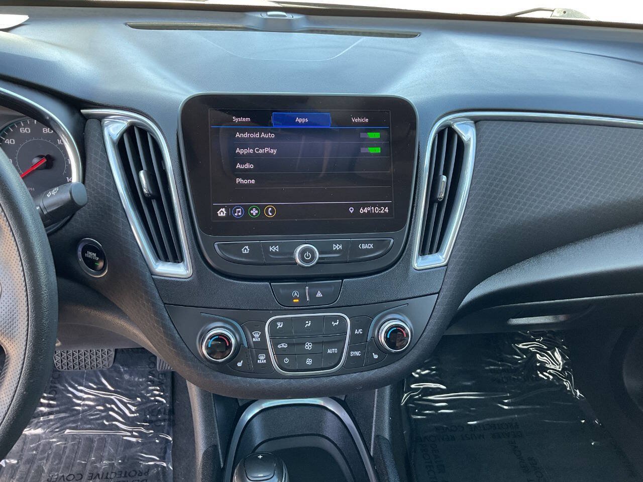 Used 2020 Chevrolet Malibu LT FWD image 24