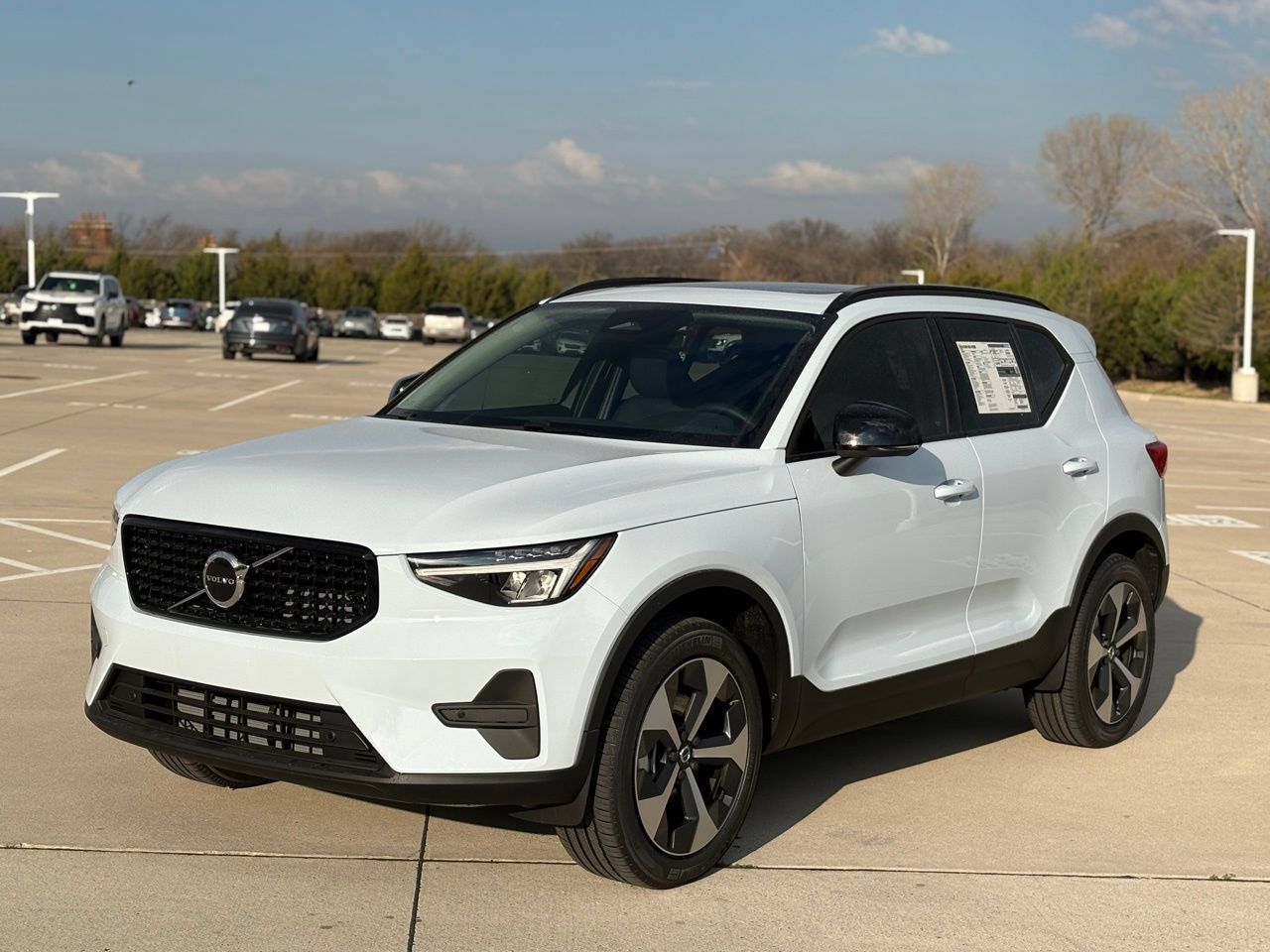 New 2026 Volvo XC40 B5 Core w/ Protection Package Premier AWD/4WD image 3