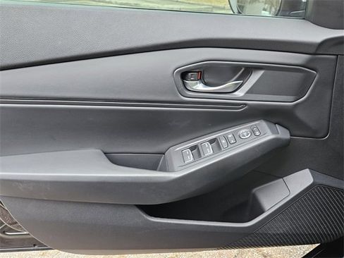 Certified 2024 Honda Accord EX image 27