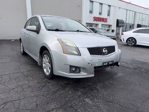 Used 2010 Nissan Sentra 2.0 SR image 1