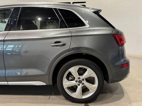 Used 2023 Audi Q5 2.0T Premium Plus w/ Premium Plus Package AWD/4WD image 4