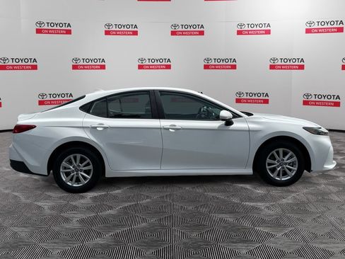 Used 2025 Toyota Camry LE w/ Convenience Package AWD/4WD image 4