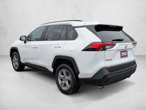 Used 2025 Toyota RAV4 XLE image 8