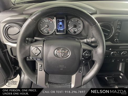 Used 2022 Toyota Tacoma TRD Off-Road image 23