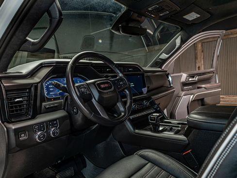 Used 2023 GMC Sierra 1500 AT4X w/ AT4X AEV Edition AWD/4WD image 13