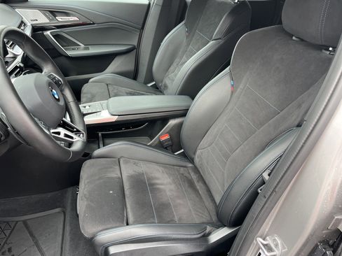 Used 2025 BMW X1 xDrive28i w/ M Sport Package image 18