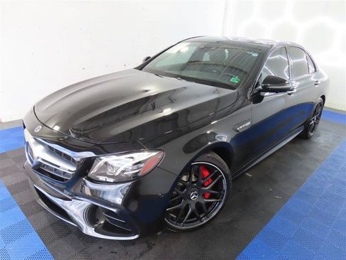 Used 2020 Mercedes-Benz E 63 AMG S w/ Driver Assistance Package image 5