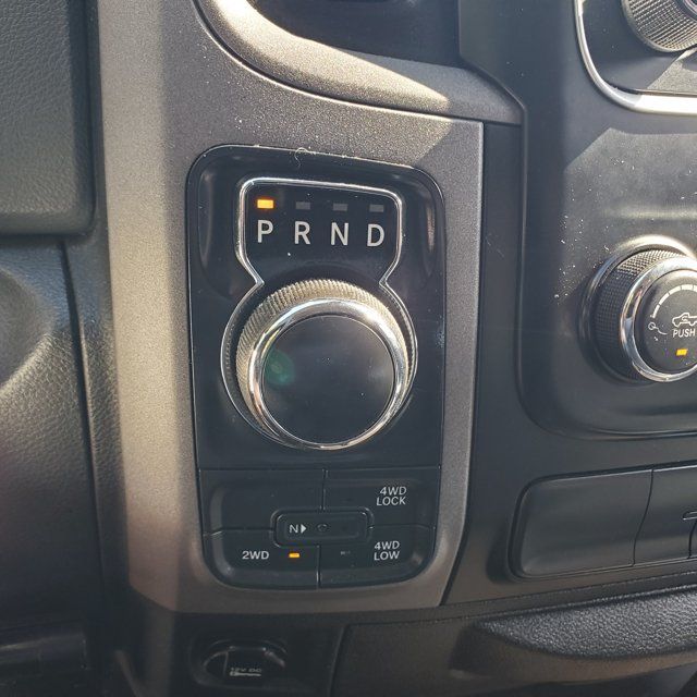Used 2014 RAM 1500 Express AWD/4WD image 32