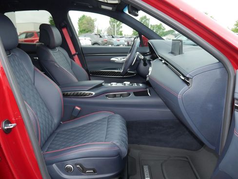 Used 2025 Genesis GV70 3.5T Sport w/ Sport Prestige Package AWD/4WD image 26