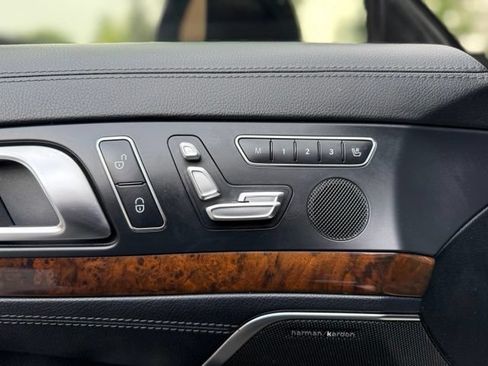 Used 2013 Mercedes-Benz SL 63 AMG image 15