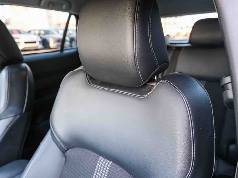 Used 2025 MAZDA CX-50 AWD 2.5 S w/ Preferred Package image 22