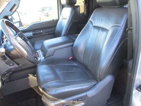 Used 2014 Ford F350 Lariat w/ Chrome Package image 18