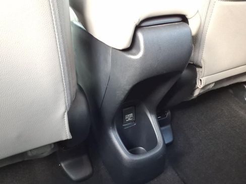 Used 2017 Honda HR-V EX-L image 11