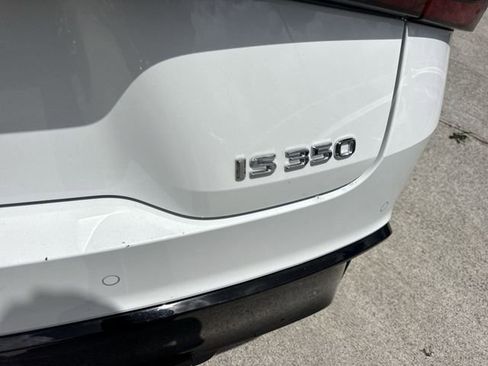 Certified 2025 Lexus IS 350 F Sport RWD image 25