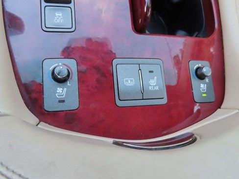 Used 2008 Lexus LS 460 image 30