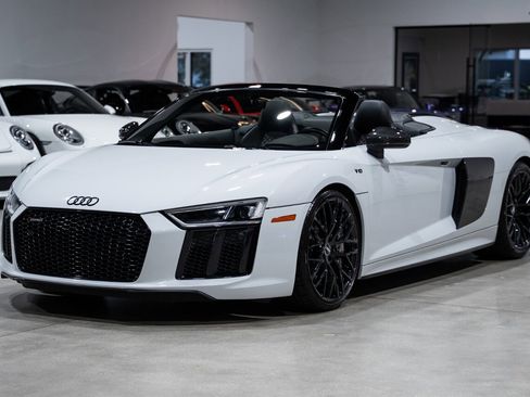 Used 2018 Audi R8 V10 plus AWD/4WD image 71