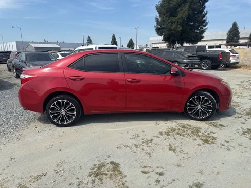 Used 2014 Toyota Corolla S image 4