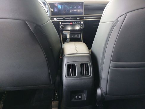 Used 2025 Hyundai Santa Cruz SEL FWD image 22