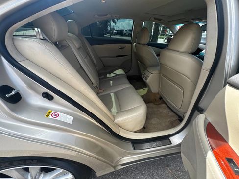 Used 2012 Lexus ES 350 w/ Preferred Accessory Pkg image 38