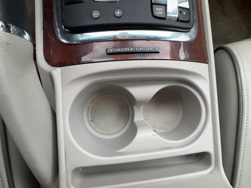 Used 2009 Jeep Grand Cherokee Overland image 12